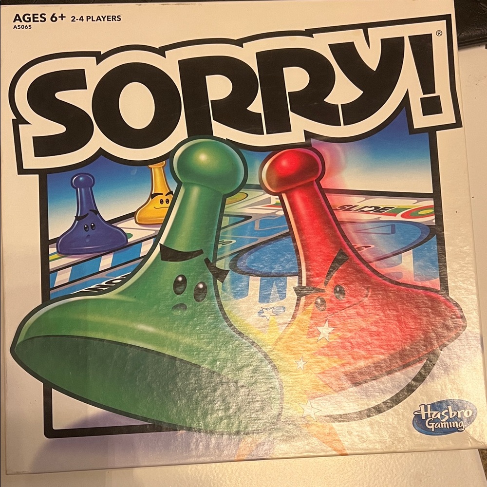 Hasbro Sorry! Game with Red and Green Pieces